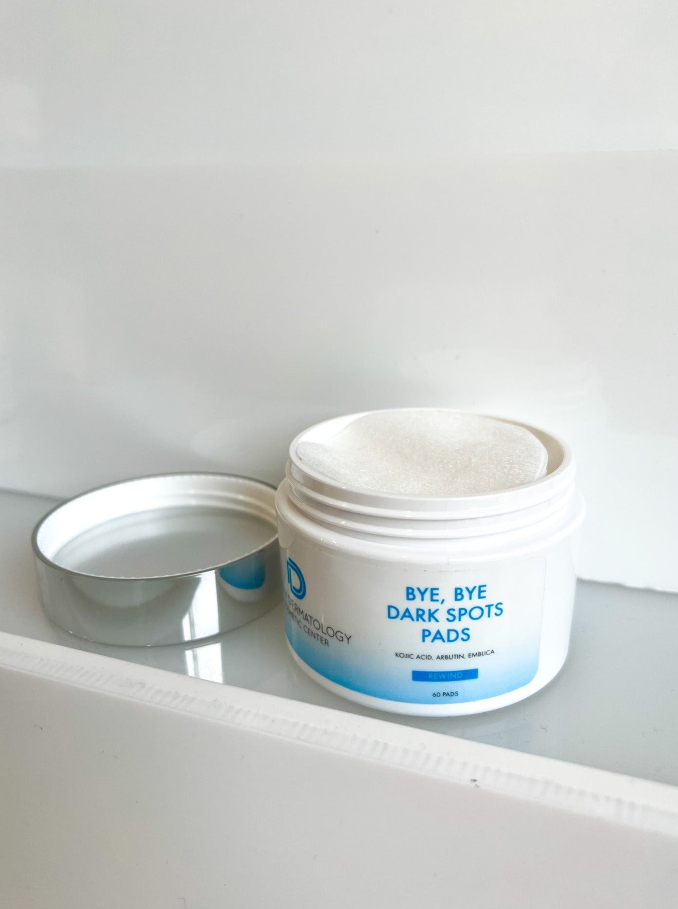 Bye, Bye Dark Spots Pads 6% Hydroquinone